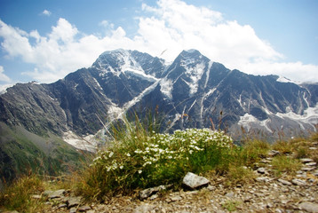 Fototapeta na wymiar beautiful nature , mountain landscape , background