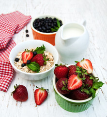 Muesli with strawberries