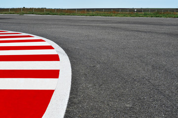 Race track detail