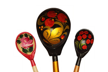 Деревянная посуда с хохломой