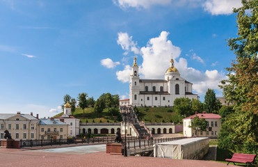 Fototapeta premium Vitebsk. View of the Assumption Cathedral and the Pushkin bridge. Byelorussia