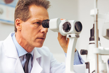 At the ophthalmologist