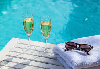 Champagne at the pool © hansgeel