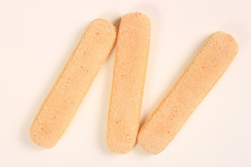 Drei Löffelbiskuits