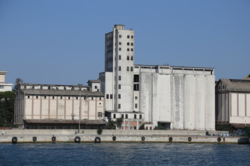 Port Silo