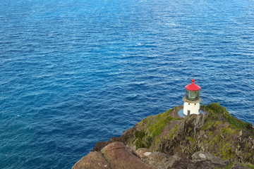 Leuchtturm in Hawaii am Ozean