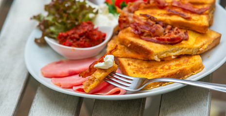 Breakfast, French toast, high-calorie meal, fried toast