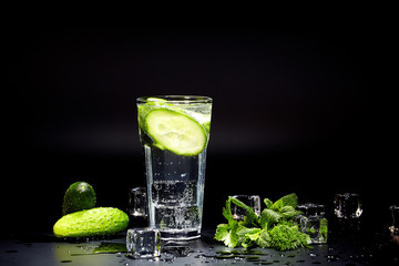 Detox water cocktail