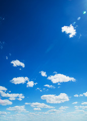 clouds in the blue sky