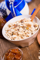 muesli with confiture