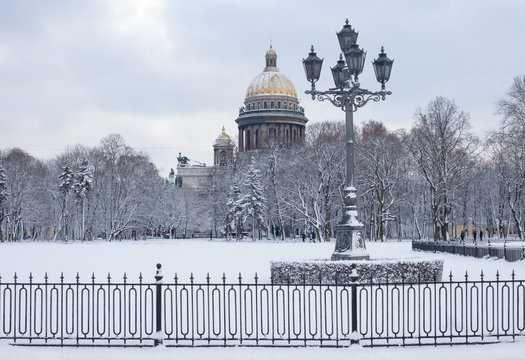 St. Isaac's Cathedral, Saint-Petersburg