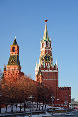 Fototapeta premium Spasskaya and Nabatnaya tower of Moscow Kremlin, Russia