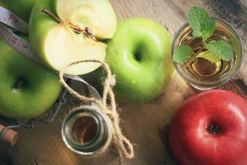 apple grren with juices