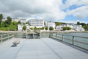 Blick von der Seebrücke auf die Promenade in Sassnitz auf der Insel Rügen,MVP,Deutschland