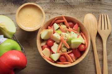 salad fresh apple fruit