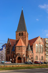 Fototapeta na wymiar Adventkirche im Berliner Bötzowviertel