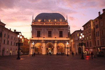 Piazza Loggia, Brescia
