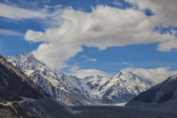 Obraz premium Berge und Wege im Mount Cook National Park Neuseeland