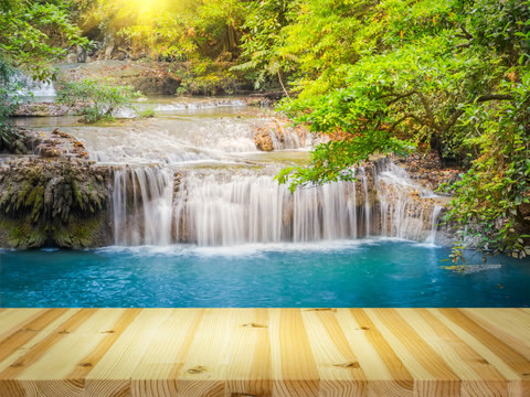 waterfall wood floor © DifferR