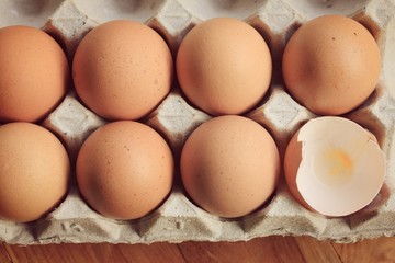 fresh yolk egg box