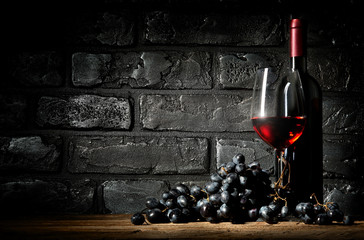 Naklejka na ściany i meble Bunch of grapes and wine