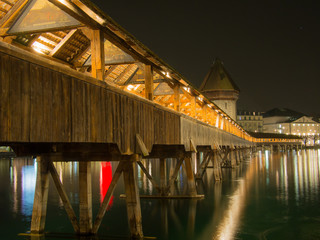 Chapel Bridge  at night