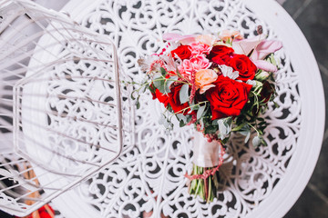 Beatiful bride with  boquet  in the hend