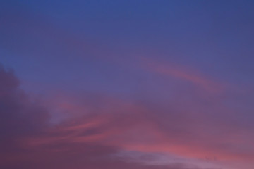 Fototapeta na wymiar twilight sky background, blue sunset sky with cloud