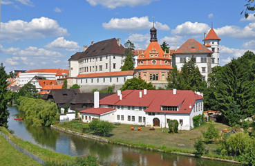 Historical chateau Jindrichuv Hradec.