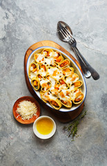 mac n cheese pasta. baked comfort food