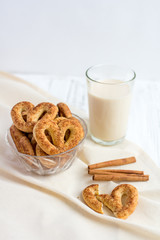 Pretzel with cinnamon and sugar