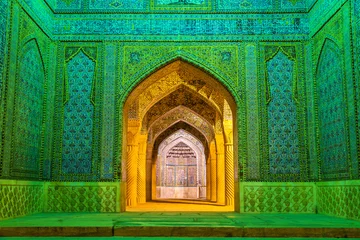 Fototapeten Entrance of Vakil Mosque in Shiraz, Iran © Leonid Andronov