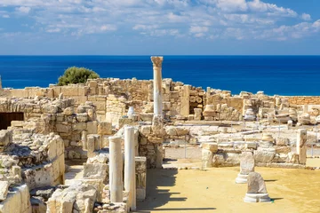 Fotobehang Oude Griekse ruïnes stad Kourion in de buurt van Limassol, Cyprus © lucky-photo
