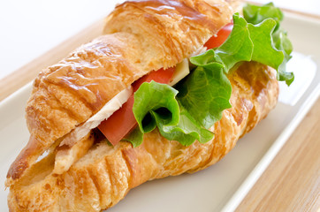 クロワッサンサンド