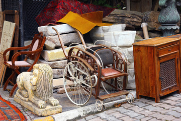 Flea market in Instanbul, Cucurcuma
