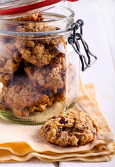 Oat and raisin cookies