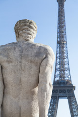 Fototapeta na wymiar Sculpture in Trocadero. Paris, France.