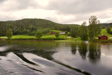 Fototapeta na wymiar Norvegia - Contea Telemark