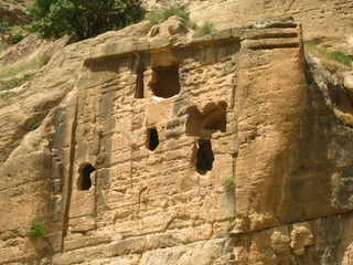 Caves near Khanas
