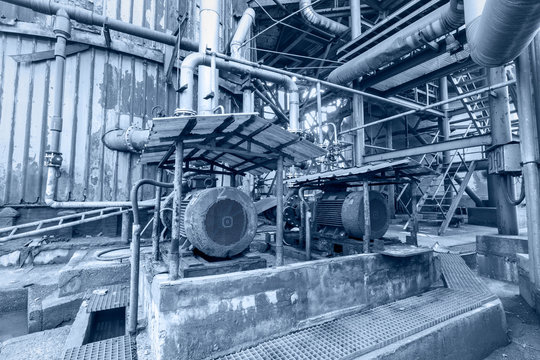 old industrial pipeline equipment in a abandoned steel mills