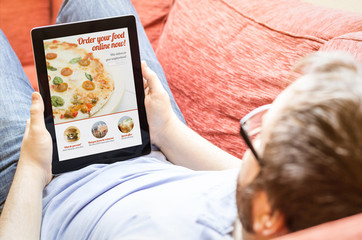 hipster ordering pizza online online
