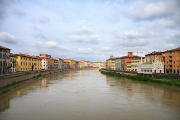 Fototapeta na wymiar View to Pisa town and the Aron river 