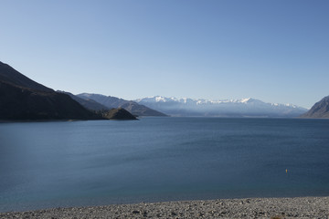 Lago azul de Wanaka, Isla Sur de Nueva Zelanda