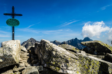 Cruz cima tatras altos