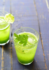 Healthy green detox drink