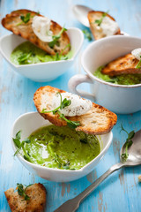 Green pea soup