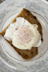 Poached egg on wholemeal toast
