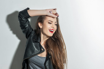 Naklejka premium Cheerful cool girl is expressing positive emotions