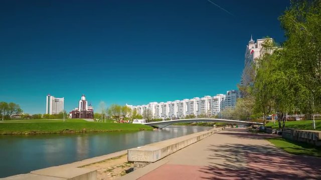 minsk sunny day nemiga river panorama 4k tim lapse 4k time lapse belarus

