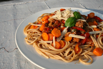 organisch, lifestyle, Bolognese, nudeln, pasta, möhren, shabby chic, modern, neu, rustikal